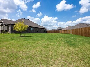 2318 Sheppards Ln in Waxahachie, TX - Building Photo - Building Photo