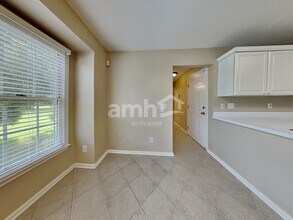 6307 Stonewick Dr in Jamestown, NC - Building Photo - Building Photo