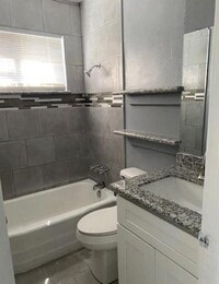 10902 Segrest Dr photo'