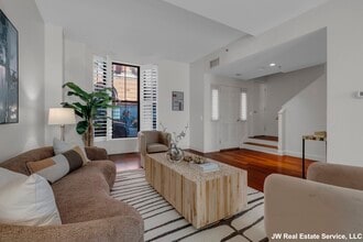 26 2nd St, Unit 26 in Cambridge, MA - Building Photo - Building Photo