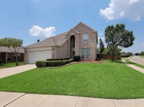 2752 Stallion Dr in Little Elm, TX - Building Photo - Building Photo