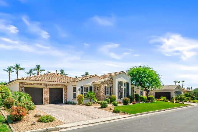 76158 Via Montelena in Indian Wells, CA - Building Photo - Building Photo