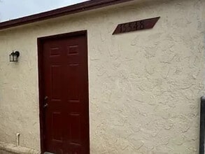 317 S Broadway, Unit B in Blythe, CA - Foto de edificio - Building Photo