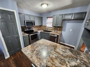 514 Hollyberry Dr in Mansfield, TX - Building Photo - Building Photo