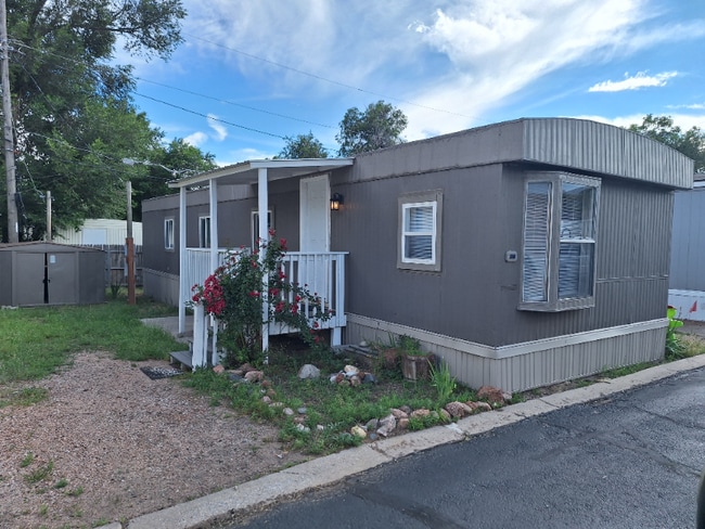 property at 3841 N Cascade Ave