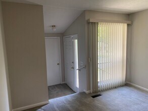 3416-3418 Gail Dr in East Ridge, TN - Building Photo - Building Photo