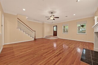 431 Westmoreland St in Houston, TX - Building Photo - Building Photo