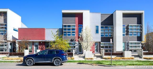 property at 2807 W 52nd Ave