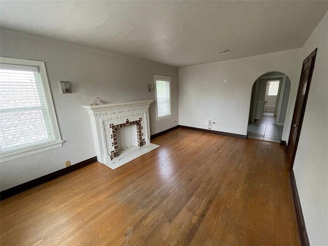 property at 1201 NW 31st St