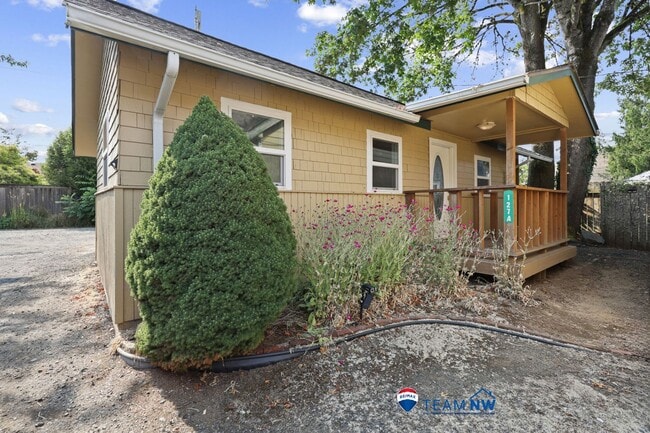 property at 127 Plymouth St NW