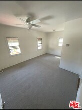 843-844 Huntley Dr in West Hollywood, CA - Building Photo - Building Photo