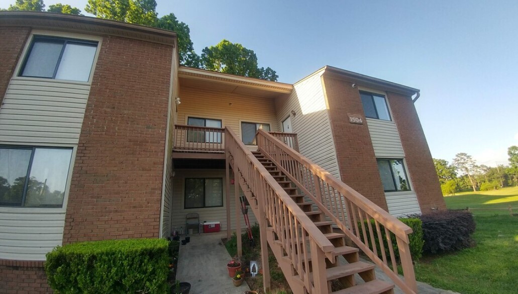 1504 Willow Bend Way, Unit A in Tallahassee, FL - Foto de edificio