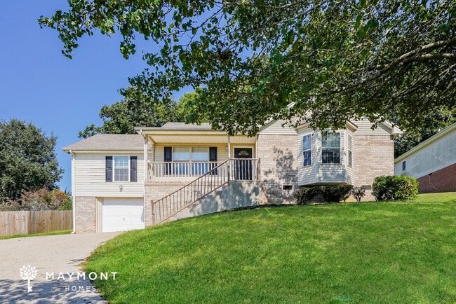 property at 122 Cimmaron Dr