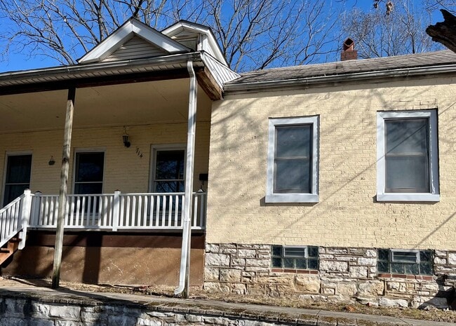 714 E 6th St in Alton, IL - Building Photo - Building Photo