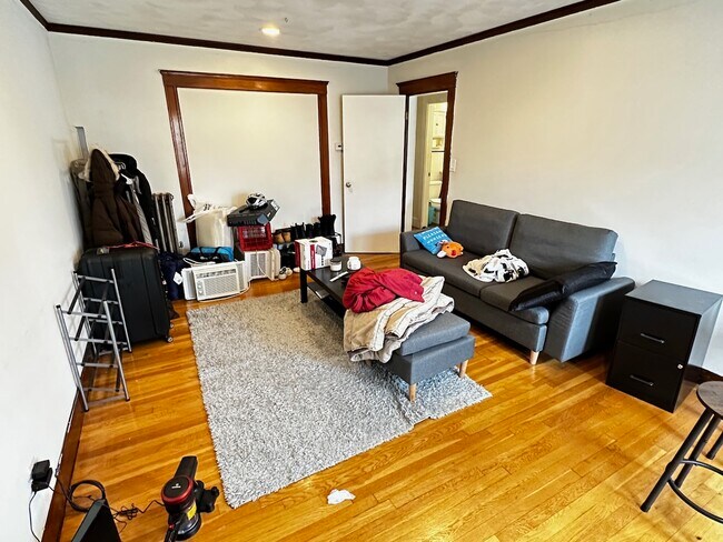 60 Raymond St, Unit 60 in Boston, MA - Building Photo - Building Photo