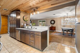 2511 Larkspur Dr in Johnson City, TN - Building Photo - Building Photo