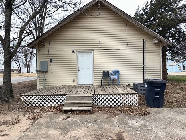 1501 N Jackson St in Enid, OK - Building Photo - Building Photo