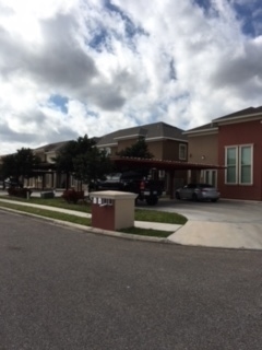 Sugar Creek Estates in Pharr, TX - Foto de edificio - Building Photo