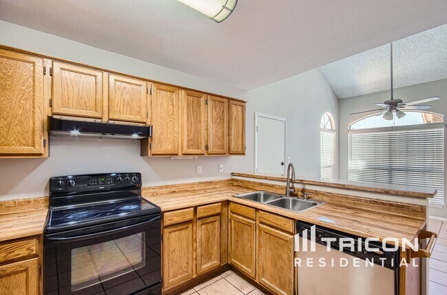 3831 W Harrison St in Chandler, AZ - Building Photo - Building Photo