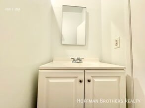 1420 Flower St in Los Angeles, CA - Building Photo - Building Photo