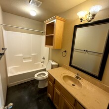 113 New Dallas Hwy in Lacy Lakeview, TX - Building Photo - Building Photo