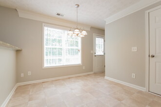 4047 Riverside Pkwy in Decatur, GA - Building Photo - Building Photo