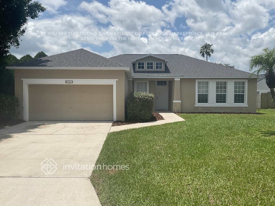 631 Heather Glen Loop in Winter Haven, FL - Building Photo