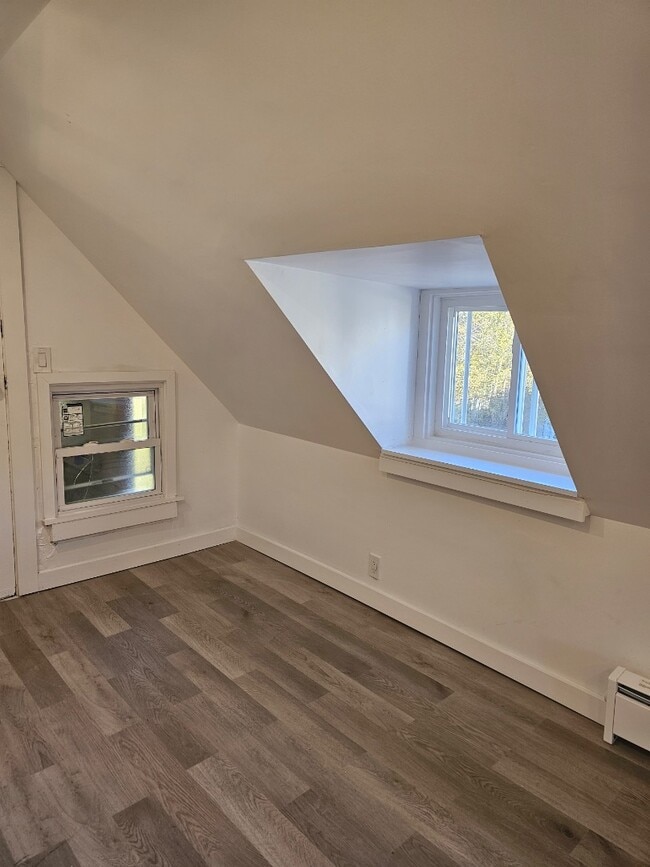 210 Baldwin St in Johnson City, NY - Building Photo - Building Photo