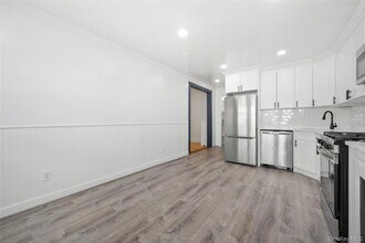 56 S Highland Ave in Ossining, NY - Building Photo - Building Photo