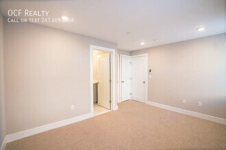 129 S 49th St, Unit 1R in Philadelphia, PA - Foto de edificio - Building Photo