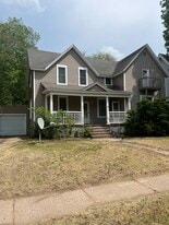 415 Putnam St in Eau Claire, WI - Building Photo