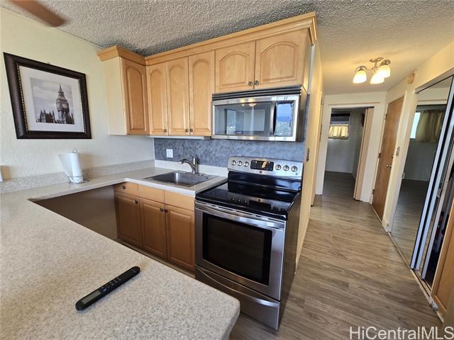 property at 2211 Ala Wai Blvd