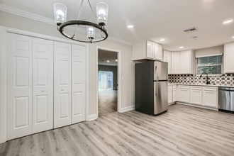 11092 Mandarin Station Dr E in Jacksonville, FL - Building Photo - Building Photo