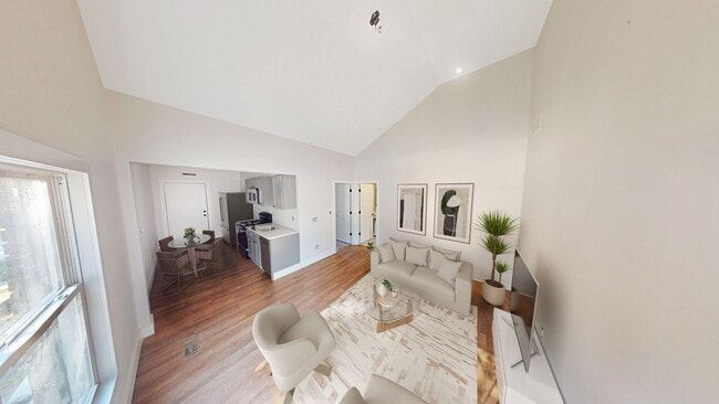 property at 230 S Holmes St