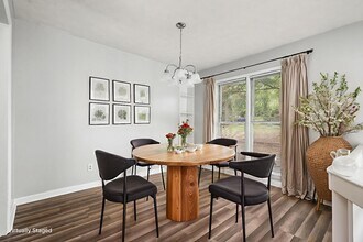 920 Inglewood Ln in Fayetteville, NC - Building Photo - Building Photo