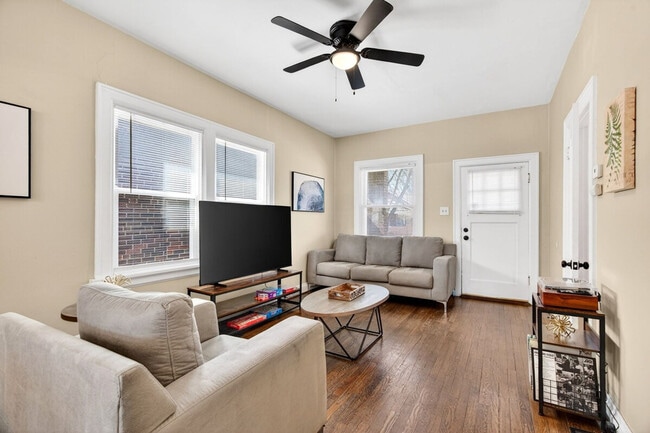 2207 McCausland Ave in St. Louis, MO - Building Photo - Building Photo