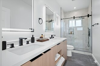 1840 Stoner Ave in Los Angeles, CA - Building Photo - Building Photo