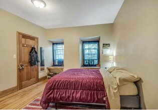 10 Sewall St, Unit 1 in Boston, MA - Foto de edificio - Building Photo