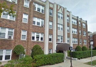 2045 Commonwealth Ave, Unit 42 in Boston, MA - Building Photo - Building Photo