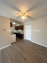 217 Charleston Blvd in Macomb, IL - Building Photo - Building Photo