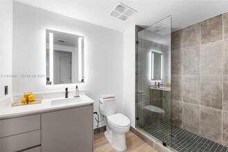 307 SW 5th St in Fort Lauderdale, FL - Building Photo - Building Photo