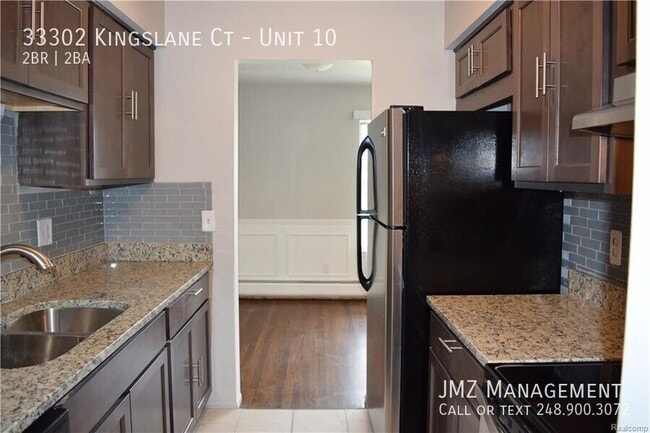 property at 33302 Kingslane Ct