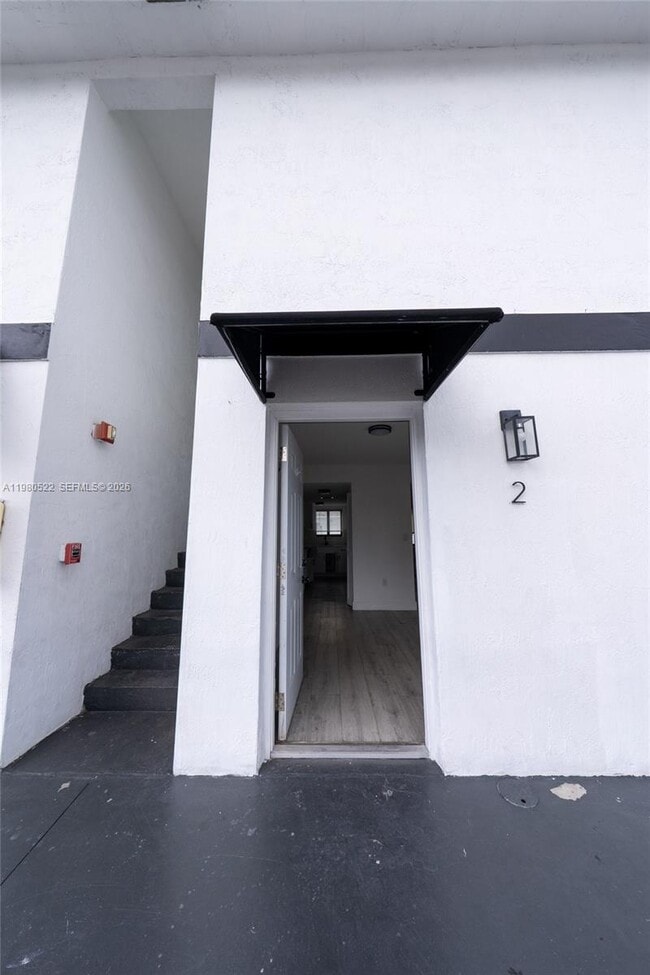 3417 NW 22nd Ave in Miami, FL - Foto de edificio - Building Photo