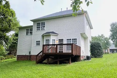 property at 3692 Arbor Creek Ct