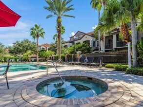 Magnolia Carillon in St. Petersburg, FL - Building Photo - Building Photo