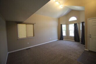 2213 Sunleaf Ct in Fort Collins, CO - Building Photo - Building Photo