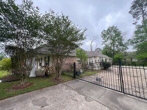 7850 Greenwell St in Baton Rouge, LA - Building Photo - Building Photo