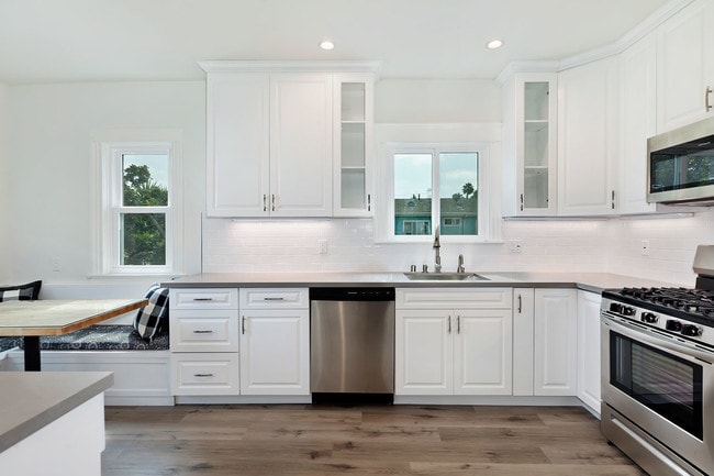 5841 Ernest Ave, Unit 1/2 in Los Angeles, CA - Building Photo - Building Photo