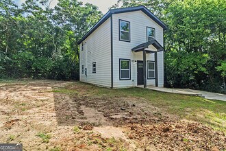 114 Emily St in Macon, GA - Building Photo - Building Photo