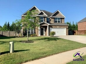 208 Black Hawke Lane in Kathleen, GA - Building Photo - Building Photo
